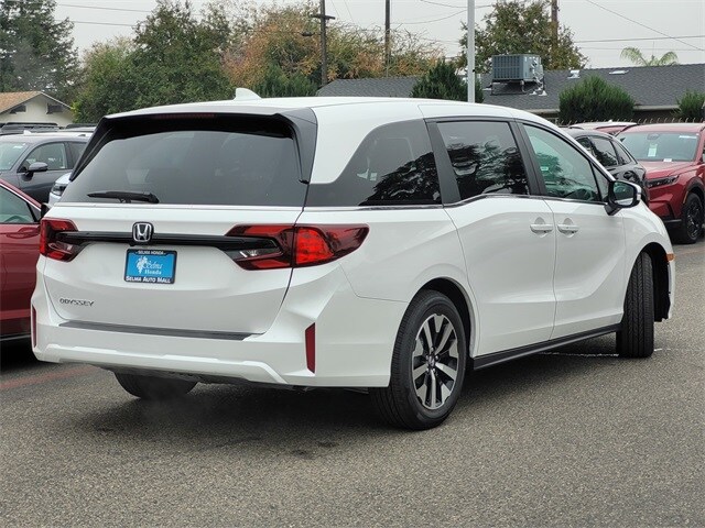 2026 Honda Odyssey EX-L photo 4