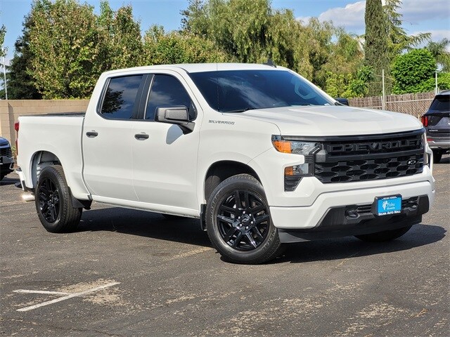 Used 2022 Chevrolet Silverado 1500 Custom with VIN 1GCPABEK2NZ618103 for sale in Selma, CA