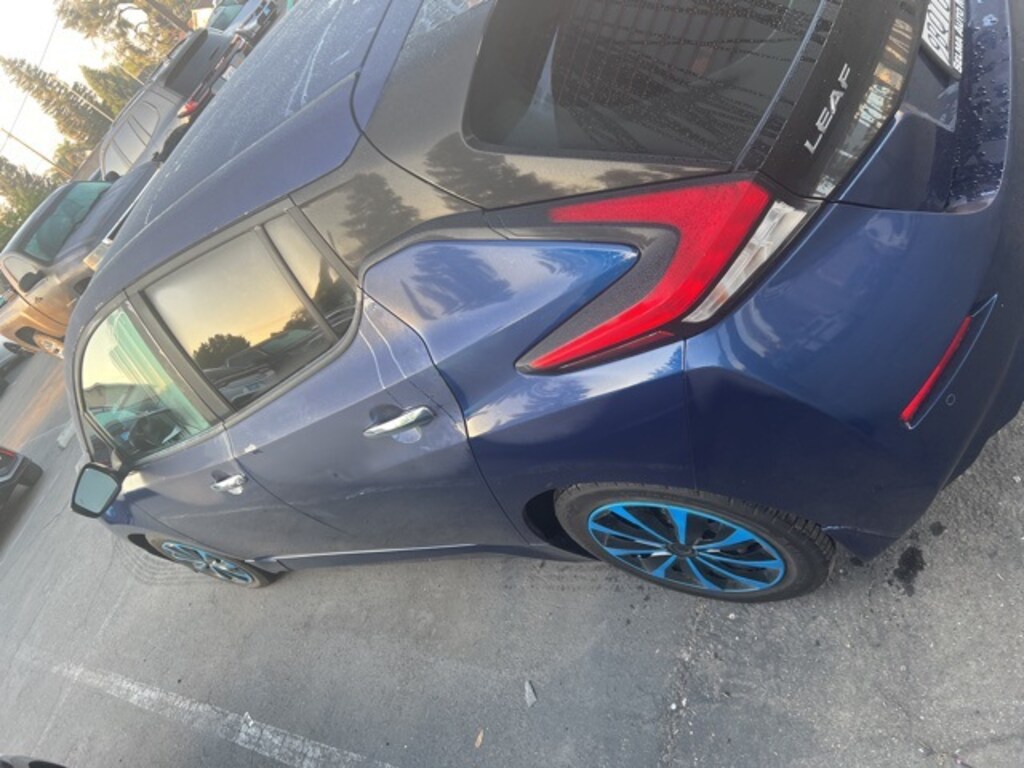 Used 2022 Nissan LEAF S Hatchback