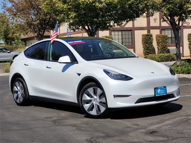 Used 2023 Tesla Model Y Long Range with VIN 7SAYGDEE7PF589721 for sale in Northfield, Minnesota