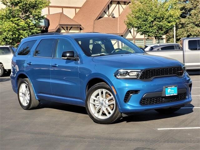 2024 Dodge Durango GT photo 2