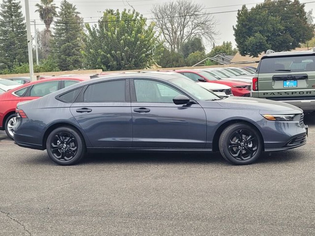 New 2025 Honda Accord SE Sedan