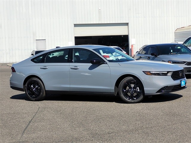 2025 Honda Accord SE photo 3