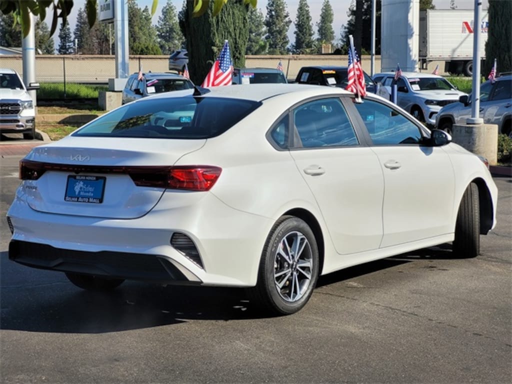 Used 2024 Kia Forte LXS Sedan