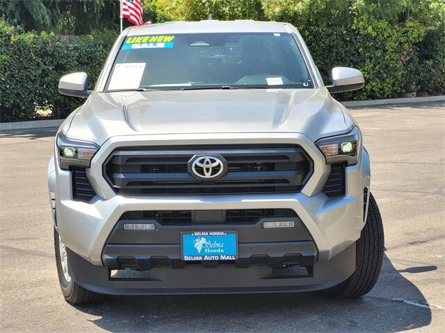 2024 Toyota Tacoma SR5 4x4 photo 3