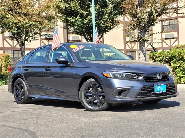 Used 2022 Honda Civic LX with VIN 2HGFE2F23NH526692 for sale in Selma, CA