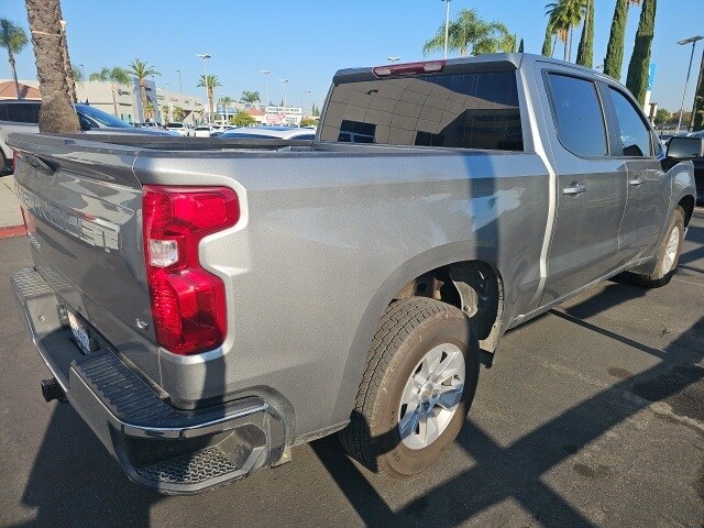 2025 Chevrolet Silverado 1500 photo 2