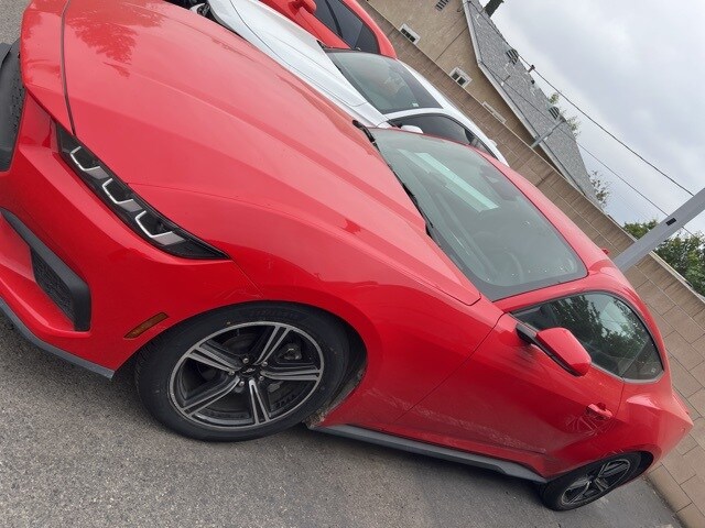 2024 Ford Mustang EcoBoost Premium photo 3