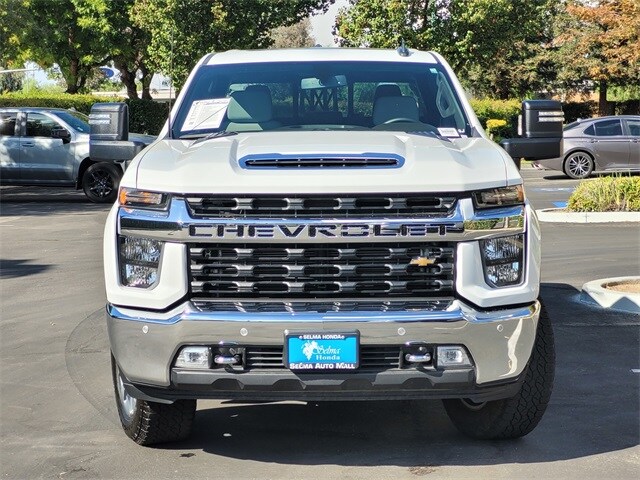 2023 Chevrolet Silverado 2500HD LT photo 3