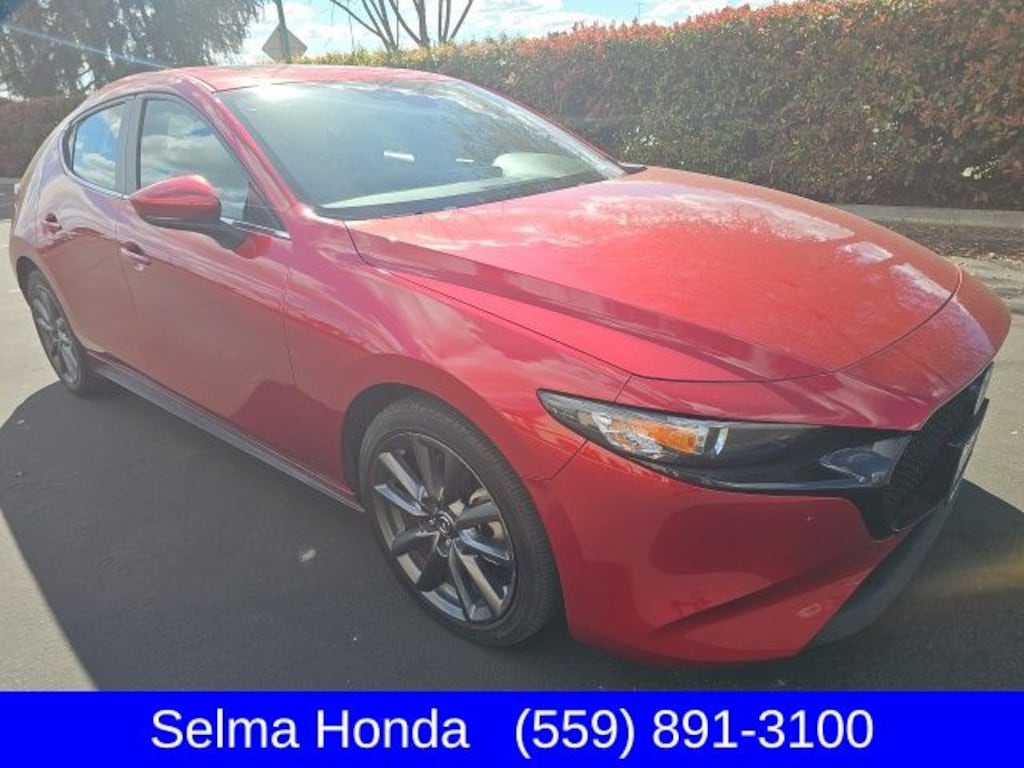 Used 2022 Mazda Mazda3 Preferred Package Hatchback