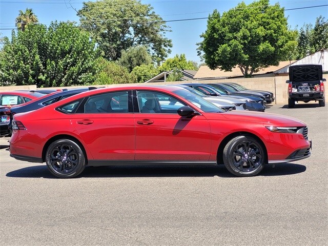 2025 Honda Accord SE photo 3