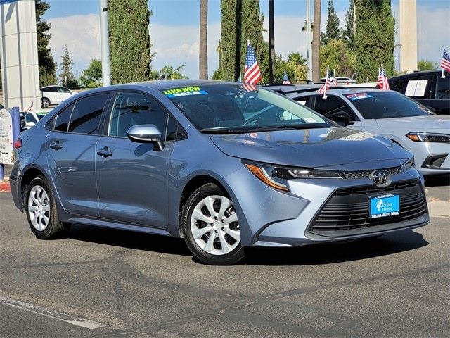 Used 2023 Toyota Corolla LE with VIN 5YFB4MDEXPP025532 for sale in Selma, CA
