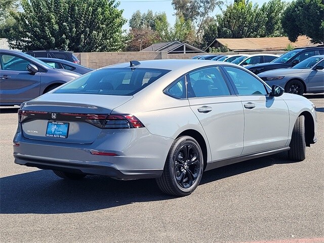 2025 Honda Accord SE photo 4