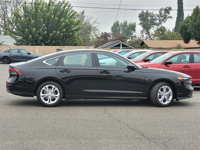 2025 Honda Accord LX photo 2