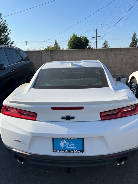 2017 Chevrolet Camaro 1LT photo 2