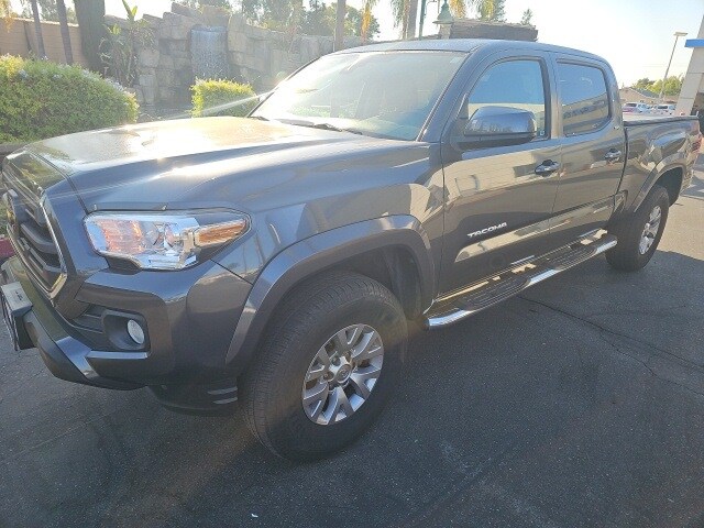 2019 Toyota Tacoma SR5 V6 photo 4