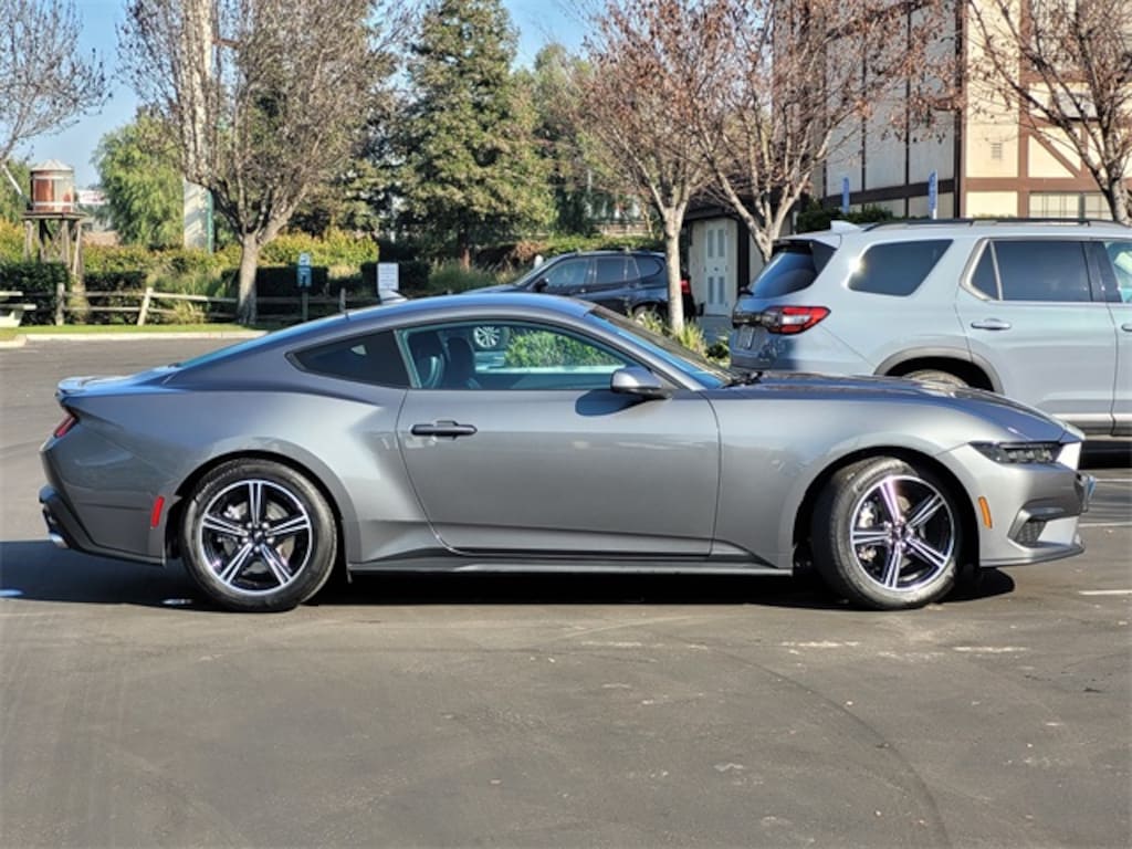 Used 2025 Ford Mustang Coupe