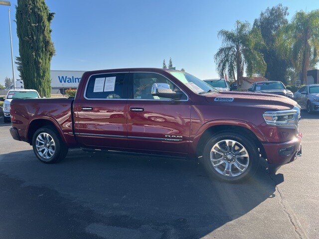 2022 Ram 1500 Limited photo 2