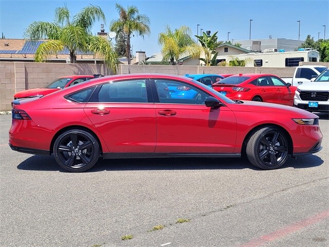 2025 Honda Accord Hybrid Sport-L photo 3