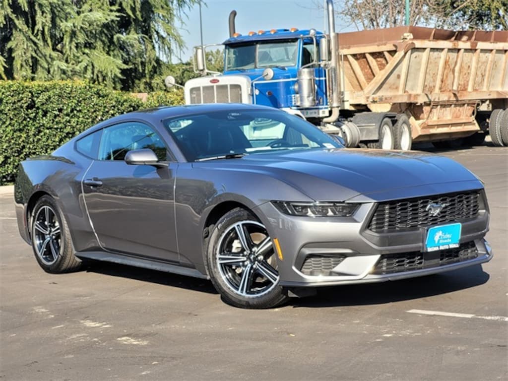 Used 2025 Ford Mustang Coupe
