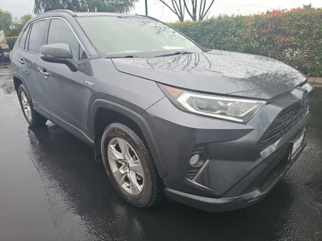 Used 2020 Toyota RAV4 Hybrid XLE SUV
