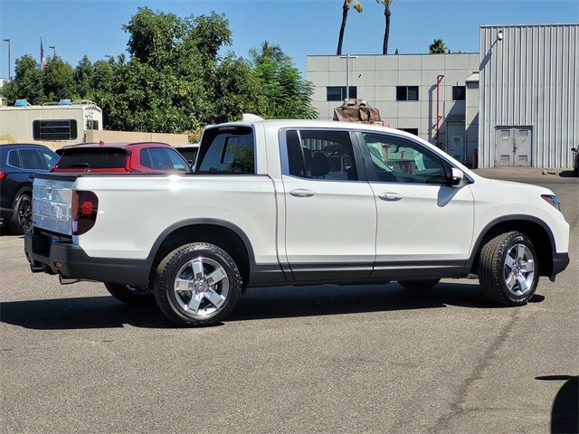 2025 Honda Ridgeline RTL photo 3