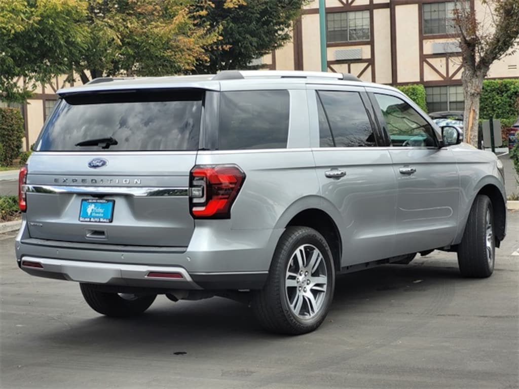 Used 2022 Ford Expedition Limited SUV