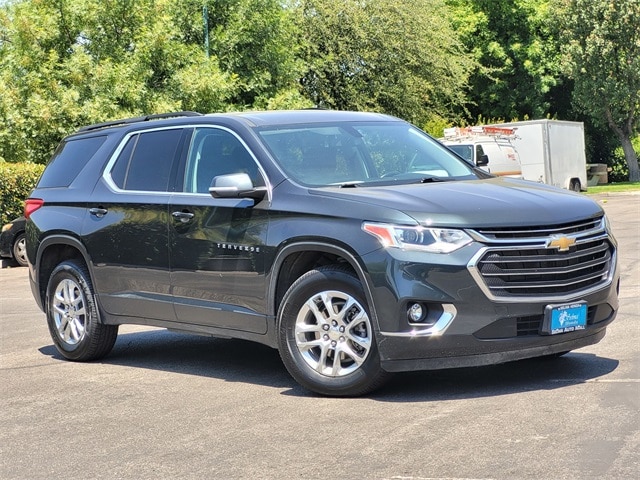 Used 2021 Chevrolet Traverse 1LT with VIN 1GNERGKW3MJ168356 for sale in Selma, CA