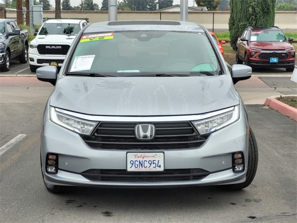 Certified 2023 Honda Odyssey Elite Van