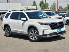 2025 Honda Pilot Touring SUV