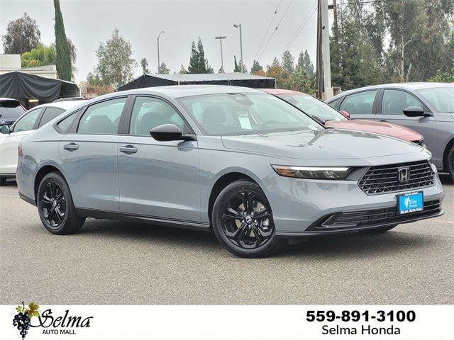 2025 Honda Accord SE's photo