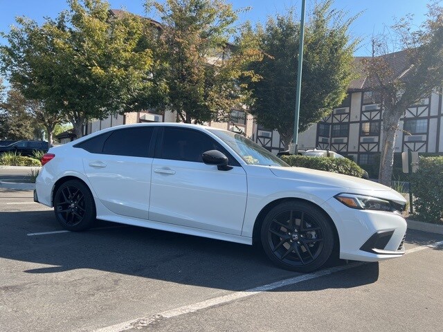 2023 Honda Civic Si photo 2