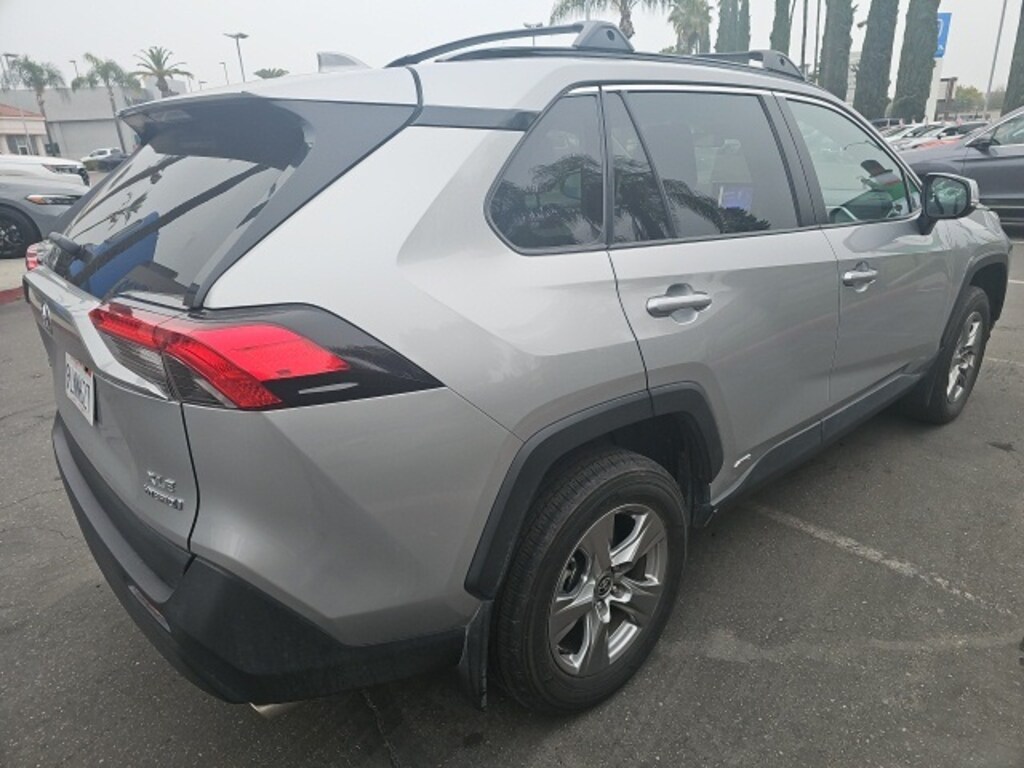 Used 2024 Toyota RAV4 Hybrid XLE SUV