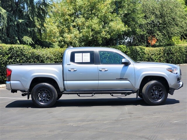 2022 Toyota Tacoma SR5 V6 photo 4