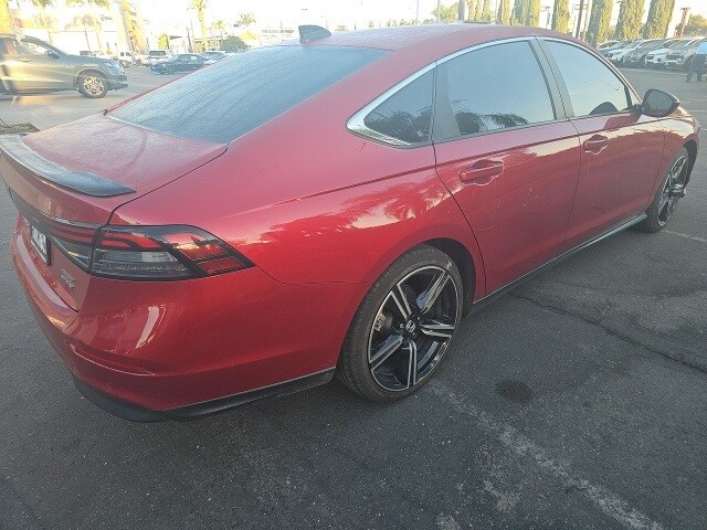 2024 Honda Accord Hybrid Sport photo 2