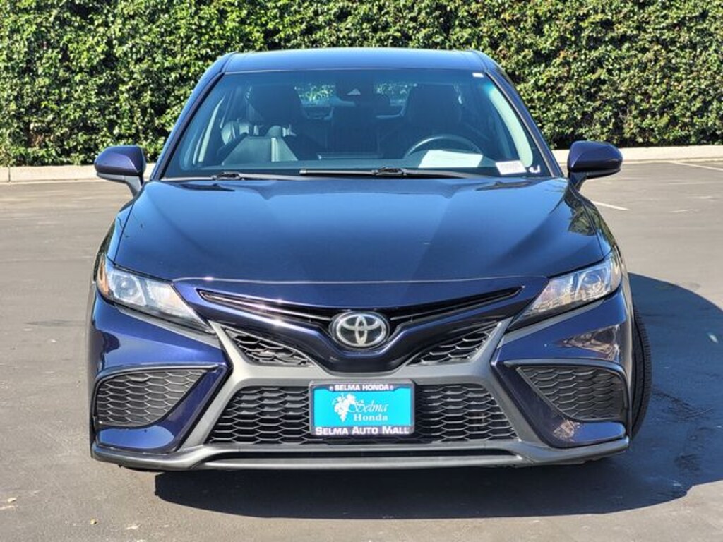 Used 2021 Toyota Camry SE Sedan