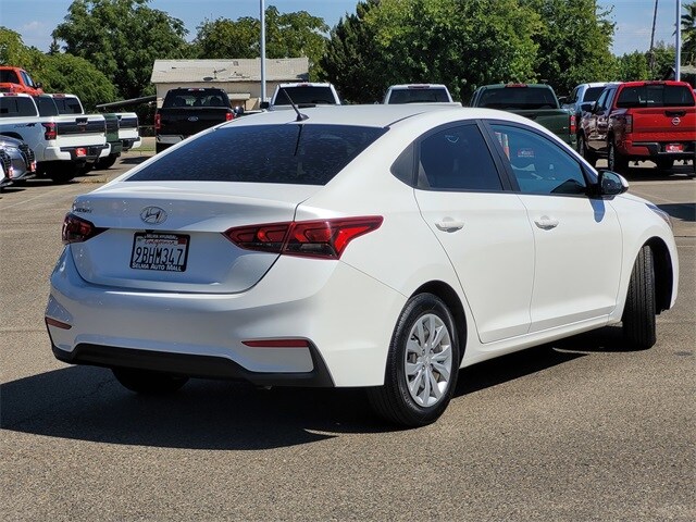 2022 Hyundai Accent SE photo 4