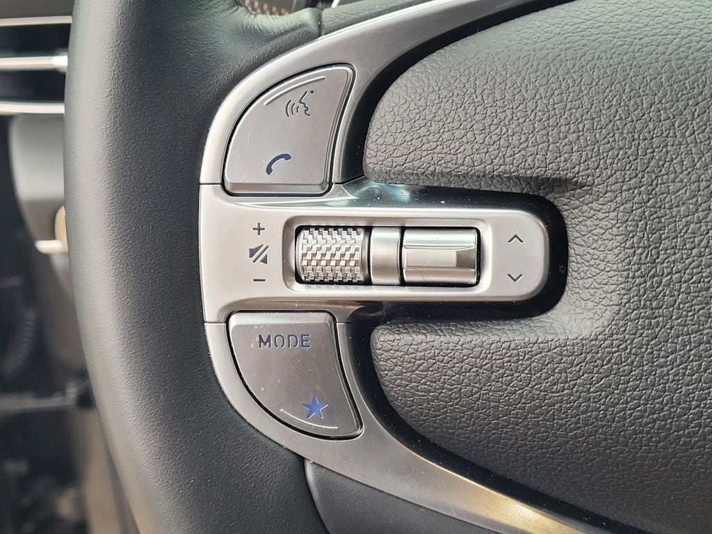 2024 GENESIS GV80 - Photo 16