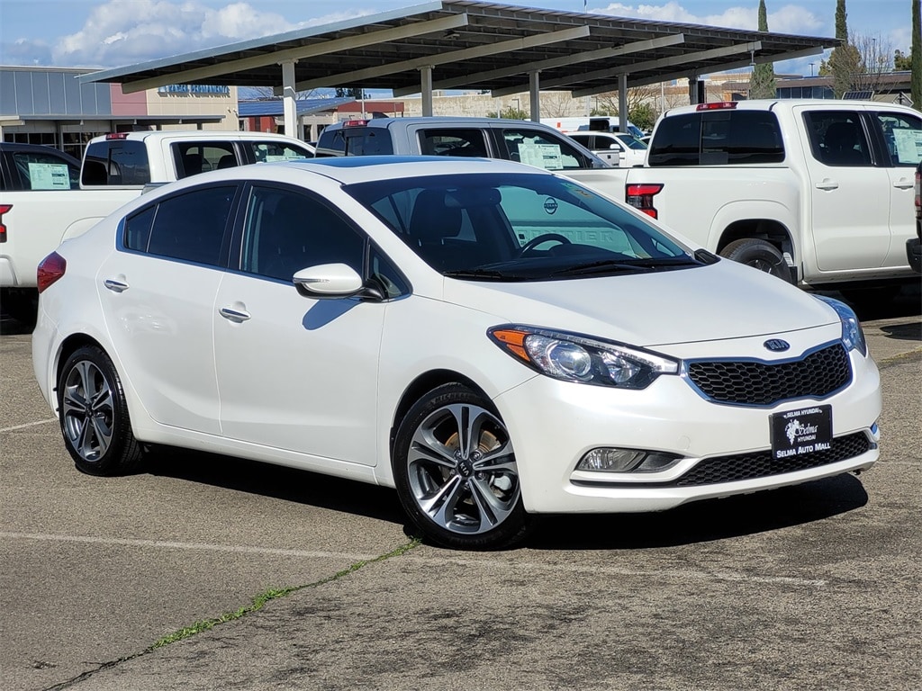 Used 2015 Kia Forte EX with VIN KNAFZ4A85F5349434 for sale in Selma, CA