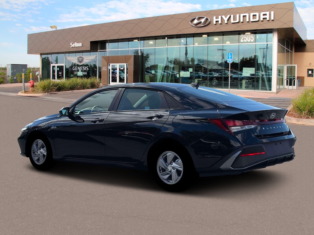 New 2026 Hyundai Elantra SE Sedan