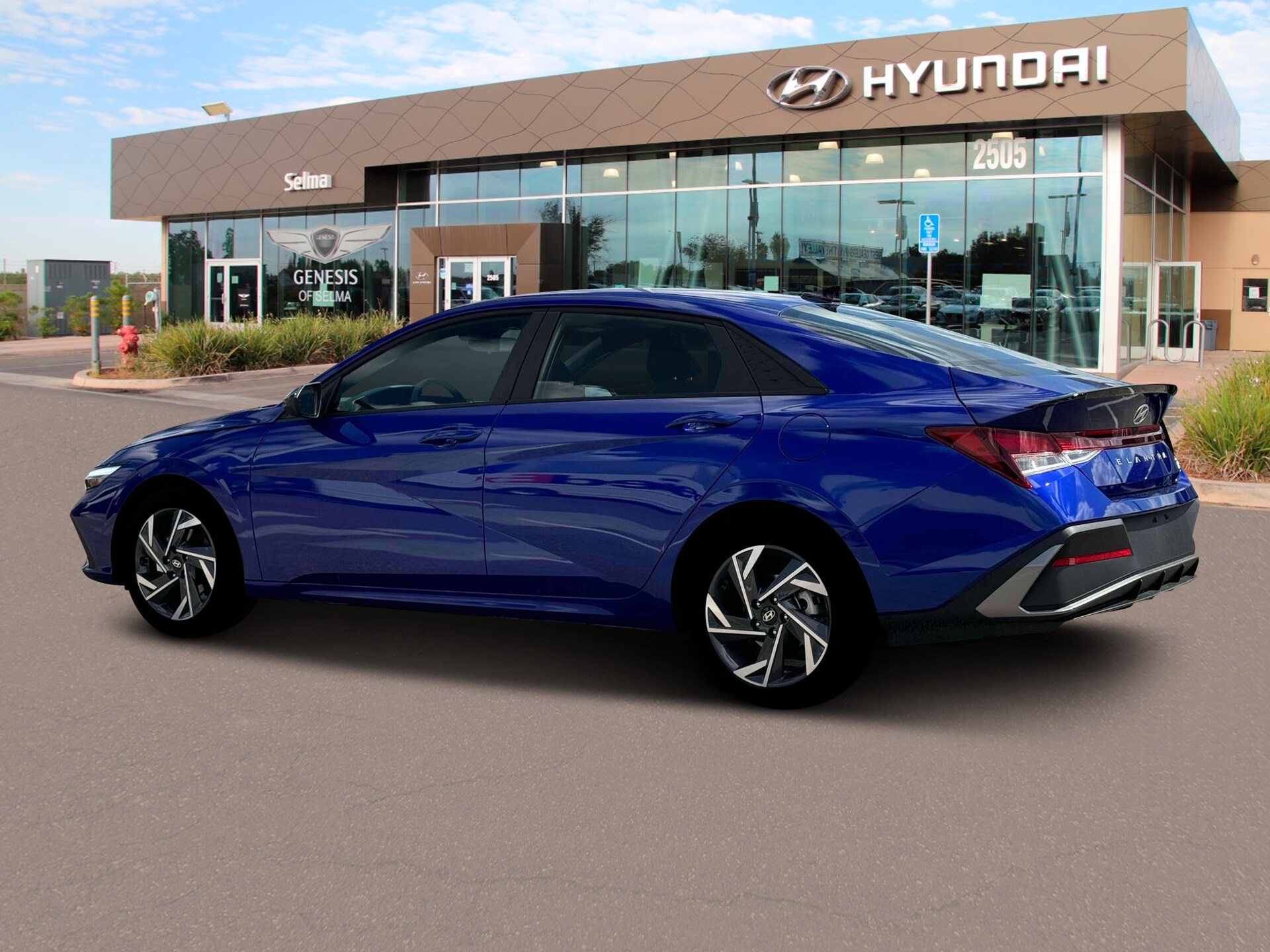 2025 Hyundai Elantra SEL Sport photo 4