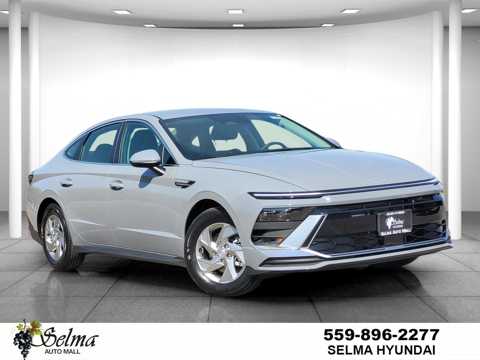 2026 Hyundai Sonata SE's photo