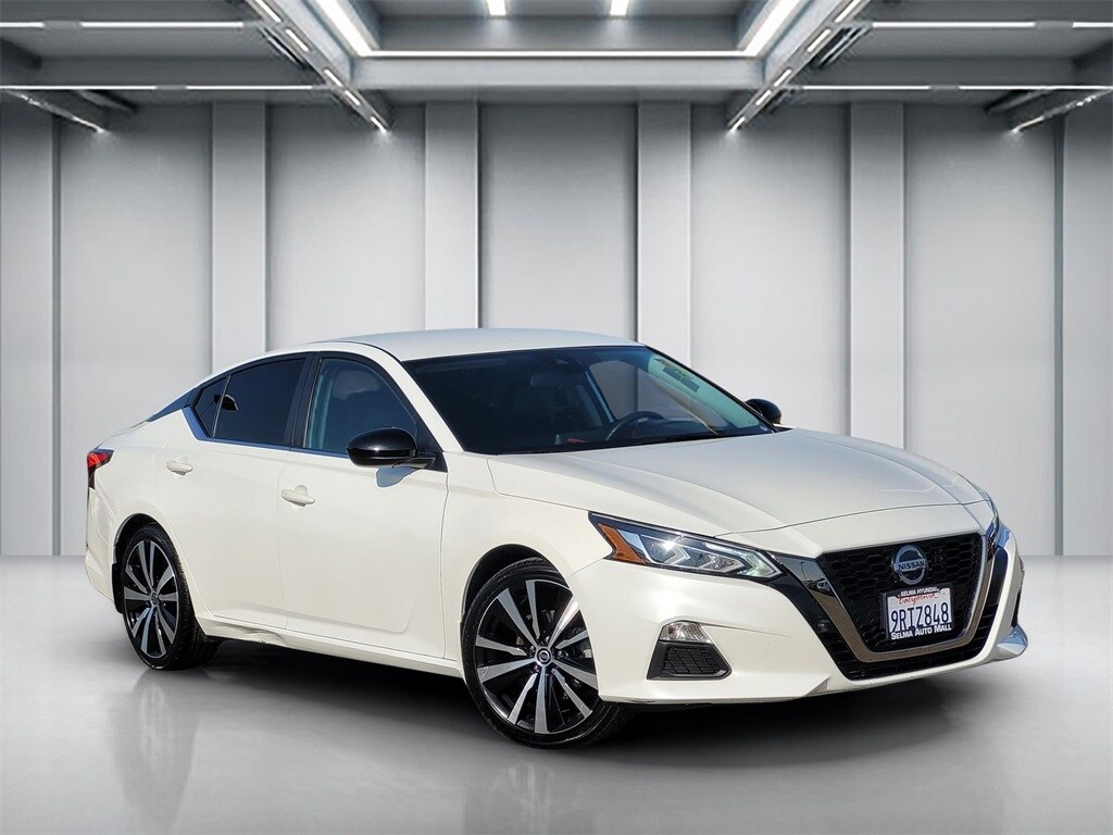 Used 2022 Nissan Altima 2.5 SR Sedan