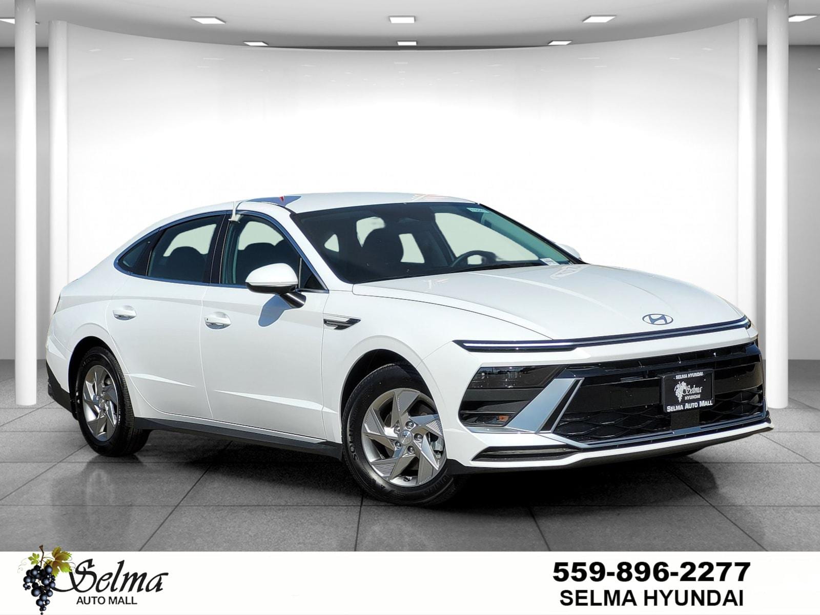 2026 Hyundai Sonata SE's photo