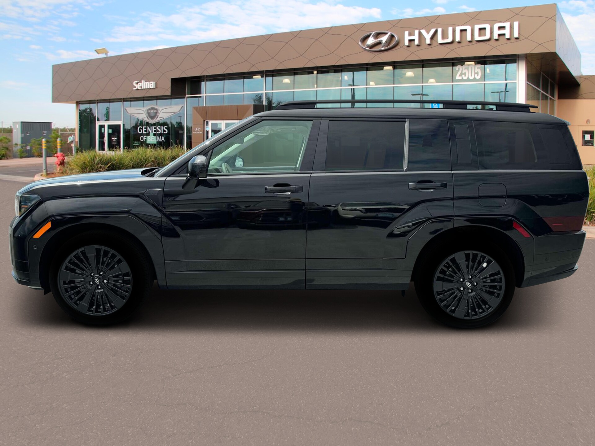2025 Hyundai Santa Fe Calligraphy photo 2