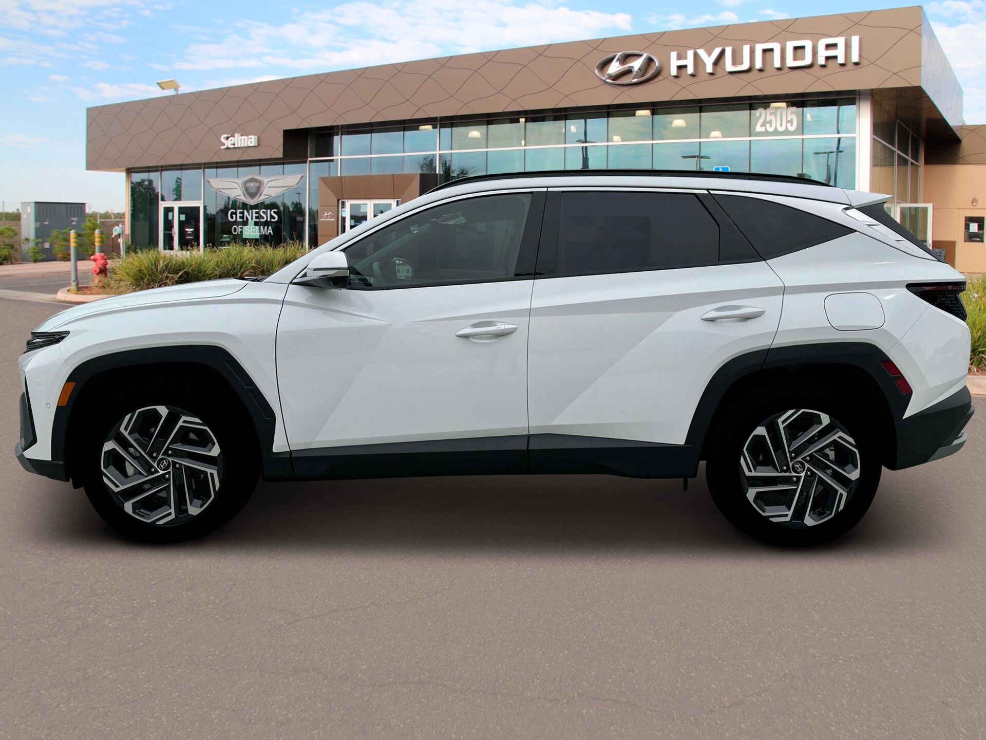 2025 Hyundai Tucson Limited photo 3