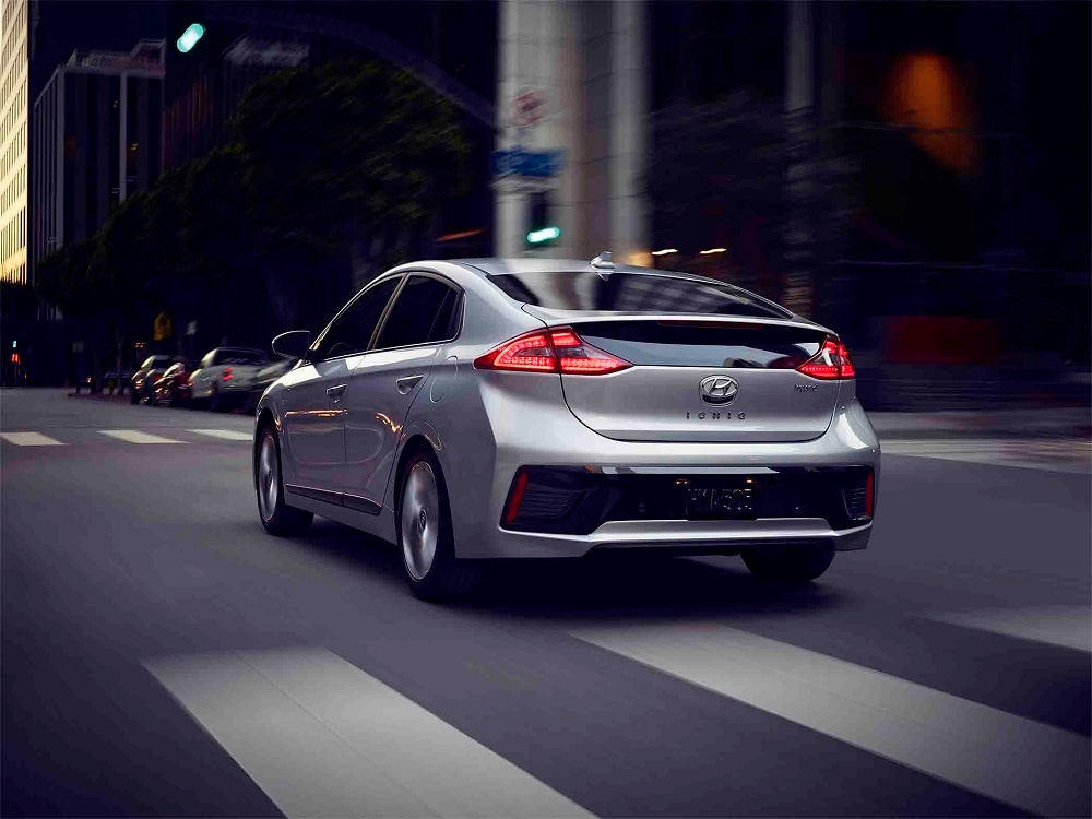 2019 hyundai ioniq reviews deals