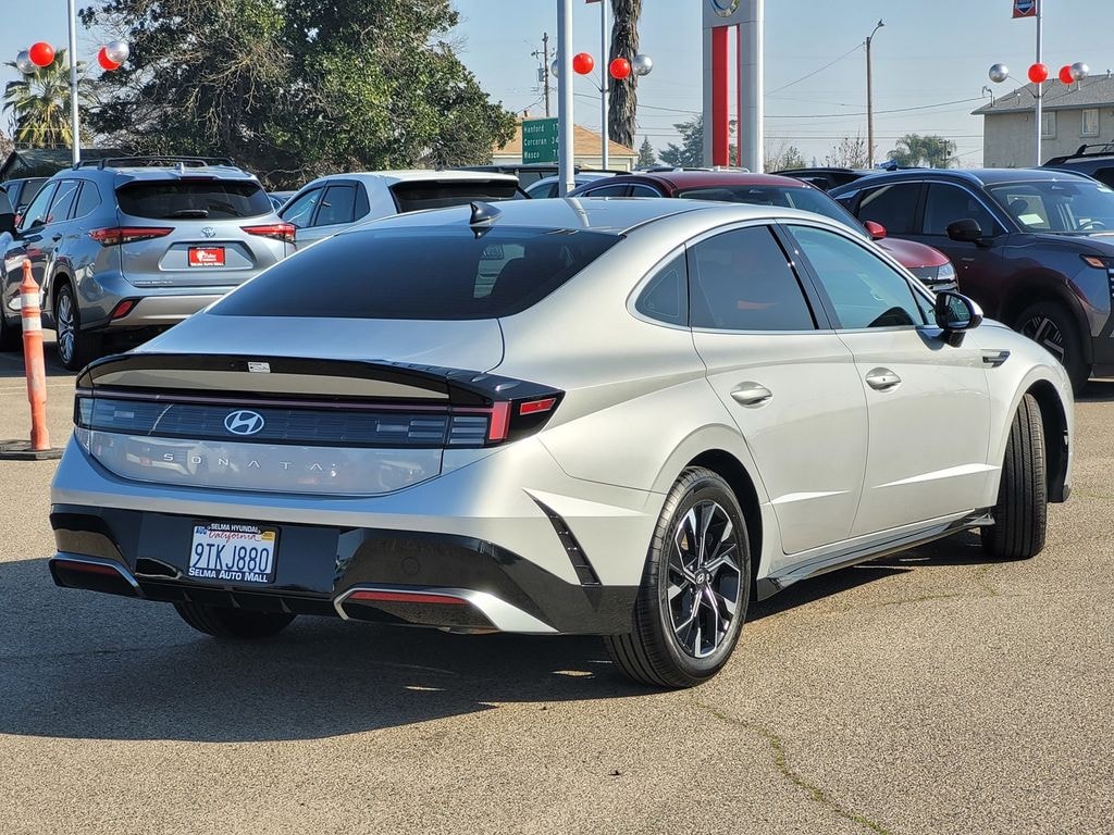 Used 2024 Hyundai Sonata SEL Sedan