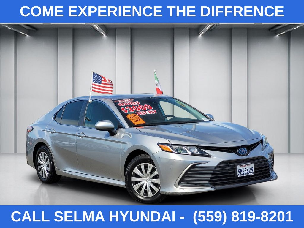 2023 Toyota Camry LE