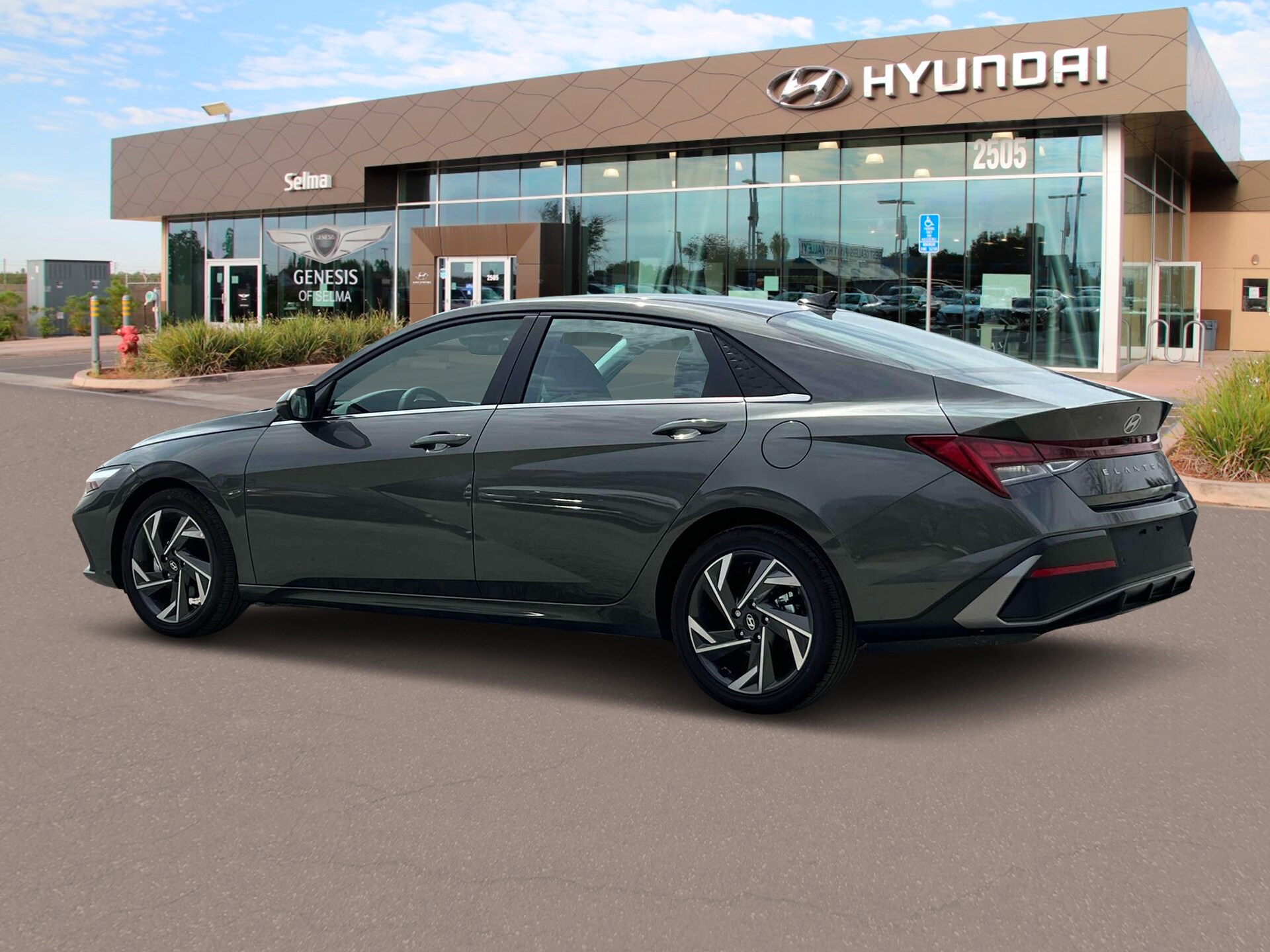 2025 Hyundai Elantra Hybrid Limited photo 3